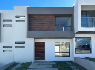 Casa en condominio · 136m² · 3 Recámaras · 2 Estacionamientos · Casa en Venta en Corregidora, Queretaro, Queretaro