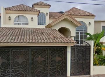 Casa de 4 habitaciones, Tijuana · Venta de Casa Ubicaa en Otay Universidad, Tijuana