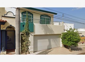 Casa de 3 habitaciones, Culiacán · ¡Aprovecha Esta Gran Oportunidad de Inversión!