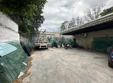 Bodega comercial , Mérida · Bodega con Oficinas y Paneles Solares, Cerca de La Av Tecnológico (Calle 60)