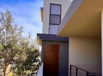 Departamento · 115m² · 3 Recámaras · 2 Estacionamientos · Depa de Lujo, 3 Recámaras y Terraza en Zakia, Querétaro