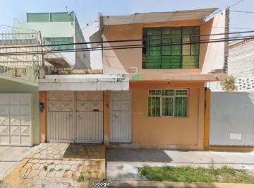 Casa de 5 habitaciones, Ecatepec de Morelos · Casa en Venta en Jardines de Morelos, Ecatepec