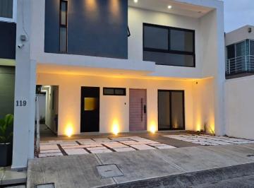 Casa Venta de 4 habitaciones · Casa Venta en Fraccionamiento Lomas Residencial, Riviera Veracruzana