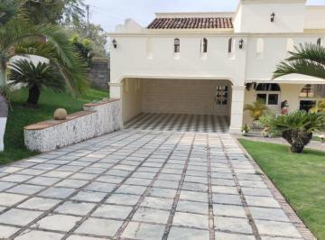 Villa de 4 habitaciones, Poza Rica de Hidalgo · Se Vende Casa en Zona Residencial en Poza Rica Parcela14