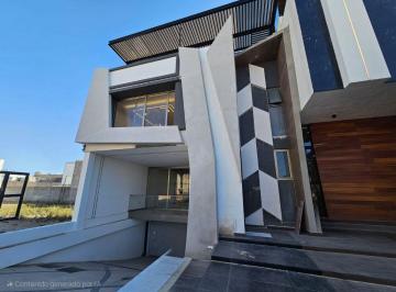 Casa de 4 habitaciones, Pachuca · Casa Preventa 4 Niveles a Doble Altura en Zona Plateada Pachuca