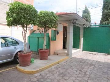 Departamento de 2 habitaciones, Iztacalco · Departamento Impecable en Renta Edificio Super Tranquilo.
