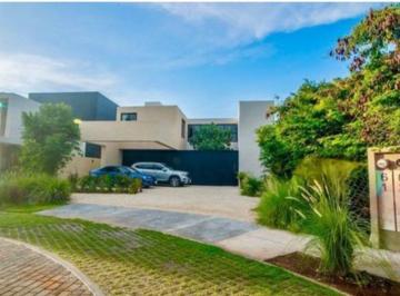5add6b908fcb16cc06d00e605cba06ae9e4299385e4816ce452ade8630bac329 · Casa en Venta en Merida en Privada Compostela