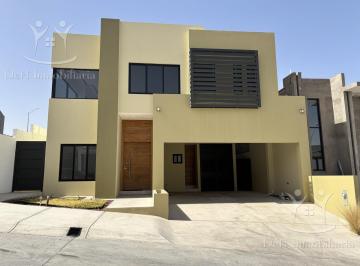 Casa · 281m² · 3 Recámaras · 2 Estacionamientos · Casa en Asturias Circuito Laviana