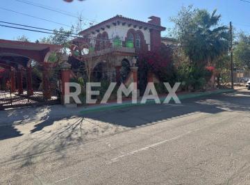 Casa · 250m² · 3 Recámaras · Residencias - Venta - $4,400,000 Mxn - (4)