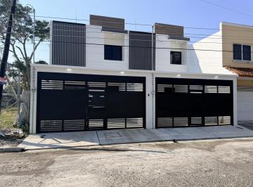 Casa · 155m² · 3 Recámaras · 2 Estacionamientos · Casa en Venta con Recámara en Planta Baja en Villa Rica Boca del Río Veracruz