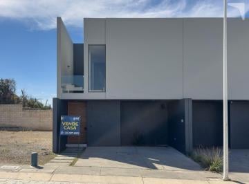 Casa en condominio · 160m² · 3 Recámaras · 2 Estacionamientos · Divina Casa en Venta 60
