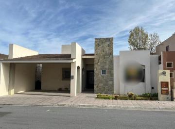 Fachada · Casa en Venta de un Piso en Fraccionamiento Cerrado Misiones 4
