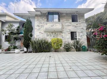 Casa de 6 habitaciones, Tlalpan · Casa en Venta Colinas del Bosque, Tlalpan