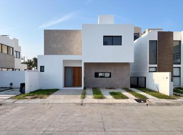 Casa de 3 habitaciones, Alvarado · Bellisima Casa en Venta en Residencial Las Higueras