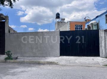 Terreno / Lote · 1012m² · Terreno en Venta en San Cristóbal Huichochitlán, Toluca, Estado de México