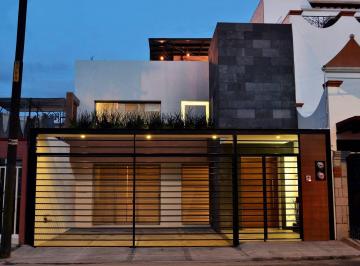 Casa de 3 habitaciones, Venustiano Carranza · Casa en Venta en Balbuena, Aeropuerto