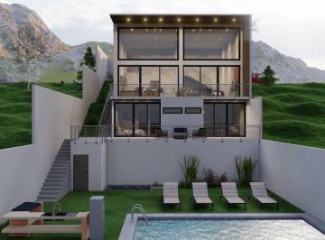 Casa de 3 habitaciones, Cuernavaca · Preventa. Moderna Casa en Zona Norte de Cuernavaca. Fracc. con Vigilancia.