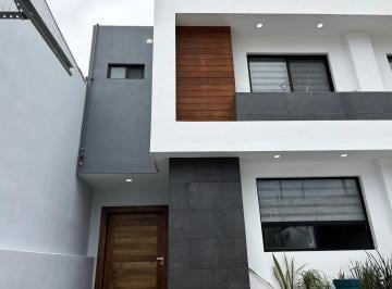 Casa de 3 habitaciones, Tijuana · Estrena Residencia Playas de Tijuana