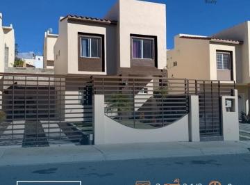 Casa de 3 habitaciones, Tijuana · Casa con Amplio Patio Residencial San Marino