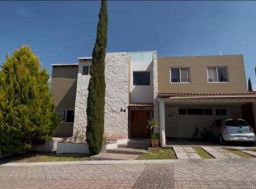 Casa en condominio · 365m² · 4 Recámaras · 2 Estacionamientos · Casa en Venta en Los Cipreses - (4)