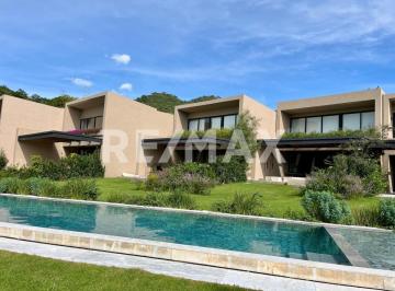 Casa en condominio de 4 habitaciones, Valle de Bravo · Casa en Condominio en Venta - (4)