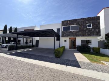Casa de 3 habitaciones, Querétaro · Casa en Venta en Rinconada Jurica, Condominio Horizontal, Seguridad 24/7 Cerca del Hotel Hda Jurica