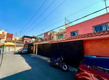 Casa de 3 habitaciones, Xochimilco · Casa en Venta en Xochimilco, Ciudad de México