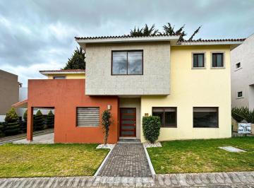 Casa en condominio · 306m² · 3 Recámaras · 3 Estacionamientos · Casa en Venta a 27 Minutos de Santa Fe en Lerma
