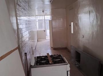 Oficina · 205m² · 7 Recámaras · 2 Estacionamientos · Oficina o Local en Renta