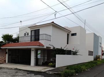 Casa de 3 habitaciones, Córdoba · Casa en Venta Av 21 Esq. Calle 46 Fracc. Nuevo Elizabeth Cordoba, Ver.