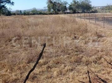 Terreno / Lote · 1785m² · Terreno en Venta en Jauja