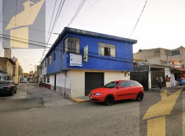Casa · 424m² · 9 Recámaras · 2 Estacionamientos · Casa en Venta del Parque, Toluca