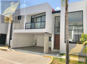 Casa · 278m² · 3 Recámaras · 2 Estacionamientos · Casa en Venta Santa Ana Tlapaltitlan, Asis Residencial