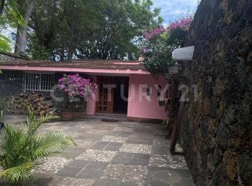Casa · 1096m² · 10 Recámaras · Lomas del Mirador - Cuernavaca Morelos