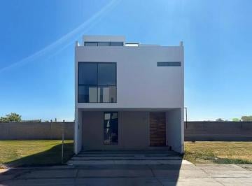Se vende casa en Punto Sur · Se Vende Casa en Punto Sur