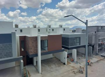 Casa de 3 habitaciones, Ramos Arizpe · En Venta Amplia Casa en Fracc. Alyssa