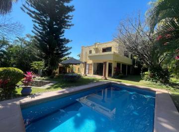 Casa de 3 habitaciones, Cuernavaca · Casa en Venta con Seguridad