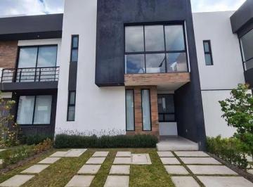 Casa · 124m² · 3 Recámaras · 2 Estacionamientos · Casa Nueva en San Mateo Al Limite con Metepec