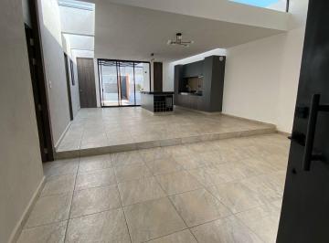 Casa de 3 habitaciones, Querétaro · Casa en Renta Lomas de Juriquilla de Una Planta de 3 Recámaras. Vigilancia