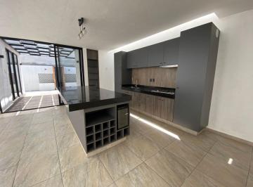 Casa de 2 habitaciones, Querétaro · Casa en Renta Lomas de Juriquilla de Una Planta de 2 Recámaras y Sala de Tv. Vigilancia