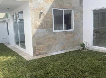 Casa · 270m² · 3 Recámaras · 2 Estacionamientos · Casa en Coatepec
