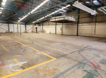 Nave industrial · 720m² · 4 Estacionamientos · Nave Industrial en Renta en Industrial Resurrección