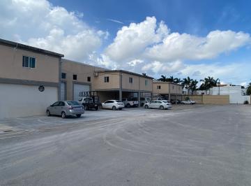 Bodega comercial , Cancún · Bodega de 300 m² con Oficina en Parque Industrial con Seguridad
