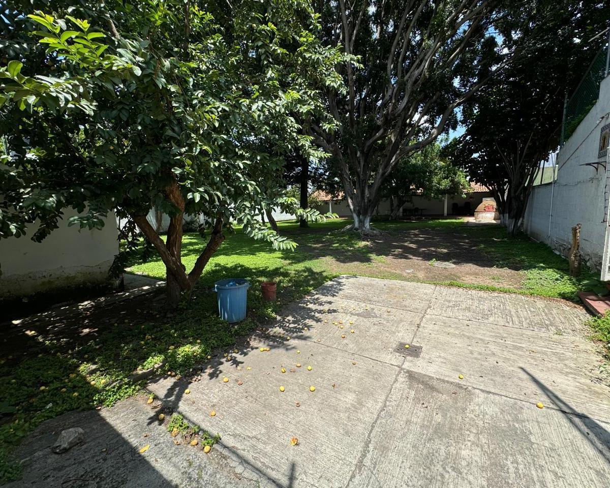 Land for Sale in Jardines de los Belenes