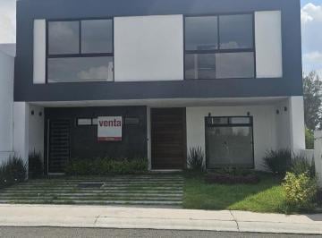 Casa de 4 habitaciones, Querétaro · Casa Nueva en Venta en Lomas de Juriquilla – Exclusividad y Comodidad