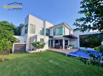 Casa en Renta de 3 habitaciones Fraccionamiento Lomas de Cocoyoc · Acogedora Casa en Renta con Alberca y Jardín, en Lomas de Cocoyoc Olc - 4359