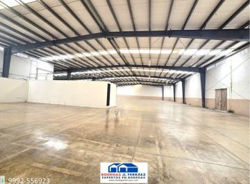 Local comercial 2400m² Renta Industrial · Bodega 1700 M&sup2;.zona Industrial - 2400 m². Area Total