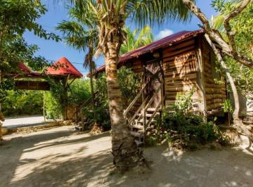 Villa · 294m² · 4 Recámaras · Bungalows en Isla Holbox en Venta Sup. 294.02