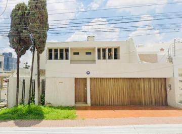 Casa de 5 habitaciones, Zapopan · Casa en Venta en Conjunto Patria a 2 Minutos de Plaza Patria