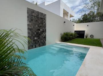 Casa de 4 habitaciones, Benito Juárez · Casa 320 m² con 4 Recámaras en Venta en Vía Cumbres